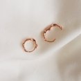 thumbnail image 1 of Pendientes de lujo de plata S925 para mujer con diamantes engastados y chapados en oro Pendientes versátiles y hebilla de pendientes simples, 1 of 6