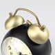 thumbnail image 2 of Reloj despertador de metal con dos campanas, pequeño, analógico, silencioso, de mesa y de escritorio, funciona con pilas., 2 of 6