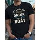 thumbnail image 1 of Camiseta informal con estampado "Beber en un barco" para hombre. Algodón suave, cuello redondo, negra con estampado en blanco y verde azulado. Ideal para deportes al aire libre y tiempo libre., 1 of 6