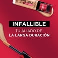 thumbnail image 4 of L'Oréal Paris Infallible Kit base de maquillaje y corrector, 4 of 5