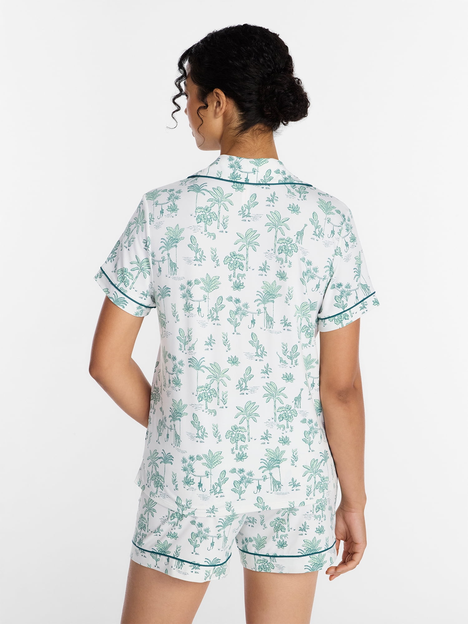 Joyspun Women's Dreamy Soft Collection Notch Collar Top and Shorts Pajama Set, 2-Piece, Sizes XS-3X