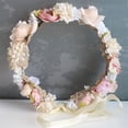 thumbnail image 2 of Diadema floral de boda de 1 pieza, corona de flores nupcial de boda Tocado de playa de guirnalda de dama de honor floral, para bodas y días festivos (blanco), 2 of 5