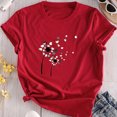 thumbnail image 3 of Camiseta de talla grande para mujer, Top con estampado de huellas de corazón y perro, camiseta informal suave y elástica, ropa de moda urbana 2024, 3 of 5