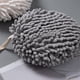 thumbnail image 4 of Paquete de 3 toallas de mano de chenilla colgantes, pelota de balonmano de secado rápido, toalla suave para cocina y baño, 4 of 5