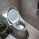 thumbnail image 1 of Cojín de asiento de inodoro de espuma EVA Lisbinx | Funda de inodoro lavable y reutilizable | Accesorio de baño antideslizante | Anillo higiénico portátil para asiento de inodoro de viaje, 1 of 7