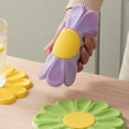 thumbnail image 4 of unbranded Base Aislante De Silicona Para Ollas Y Platos En Cocina Color Morado Práctico, 4 of 8