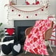thumbnail image 4 of Manta Romántica de Franela Roja para San Valentín | Manta Cálida para Cama y Sofá | Suave y Cómoda | 100X130Cm | Rosa Intenso | Poliéster | Regalo Ideal para Enamorados, 4 of 6