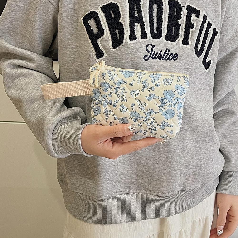 This 3-piece backpack set comes with a cute floral quilted backpack, a medium-sized messenger bag and a small travel storage bag for ladies, presenting a simple and comfortable look