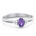 thumbnail image 1 of Bague Ovale avec Pierre de Naissance et Accents sur l'Épaule - Améthyste (Février), 1 of 5
