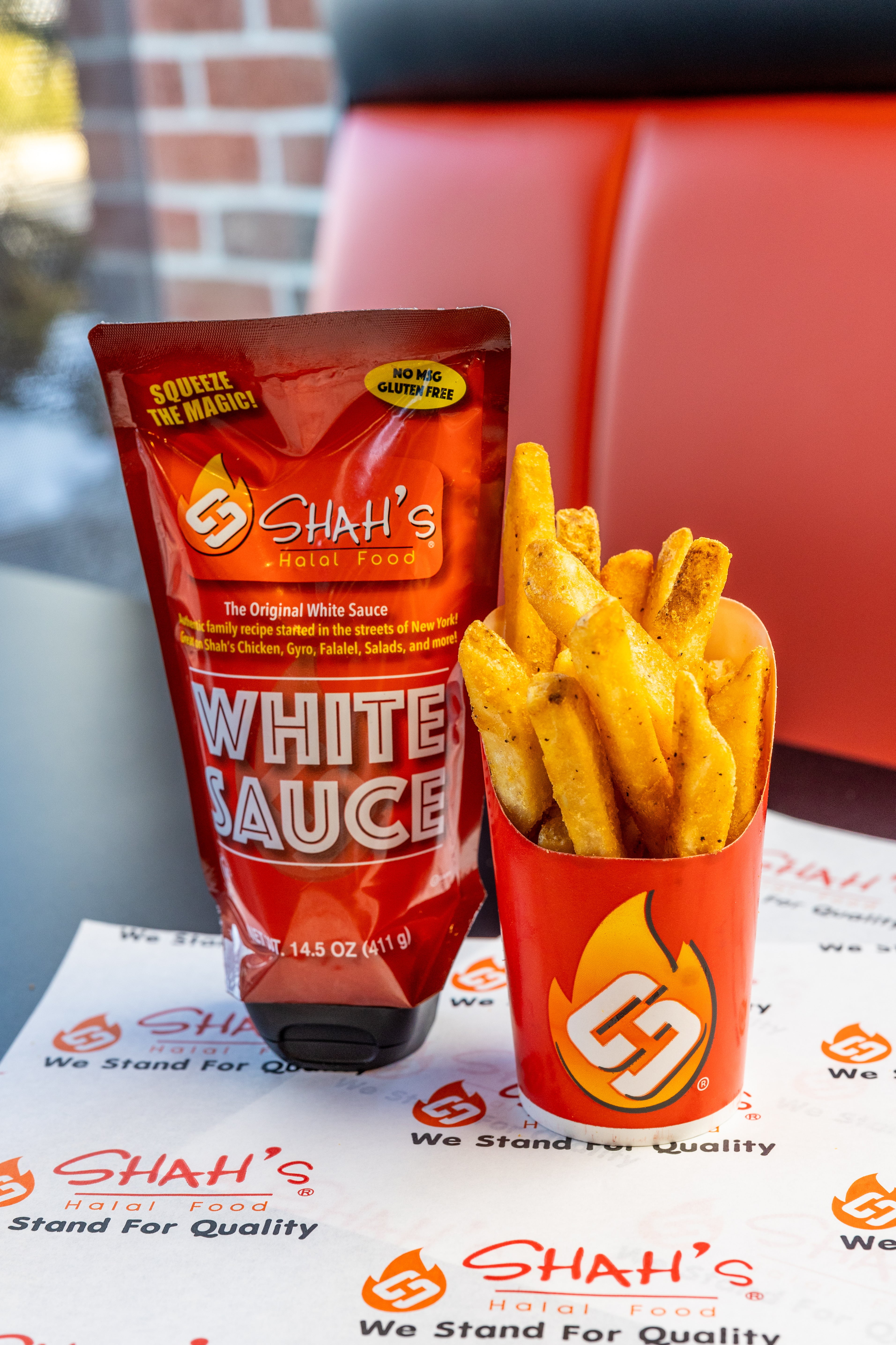 SHAH'S HALAL FOOD White Sauce | Mediterranean and Middle Eastern Flavor | No MSG | Gluten-Free | Halal Certified | Authentic Family Recipe | Pack of 1 | 14.5oz (411 g)