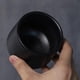 thumbnail image 3 of Taza de sopa de cerámica de cerámica gruesa con patrón pintado a mano, taza de té, café, vino Negro A, 3 of 9