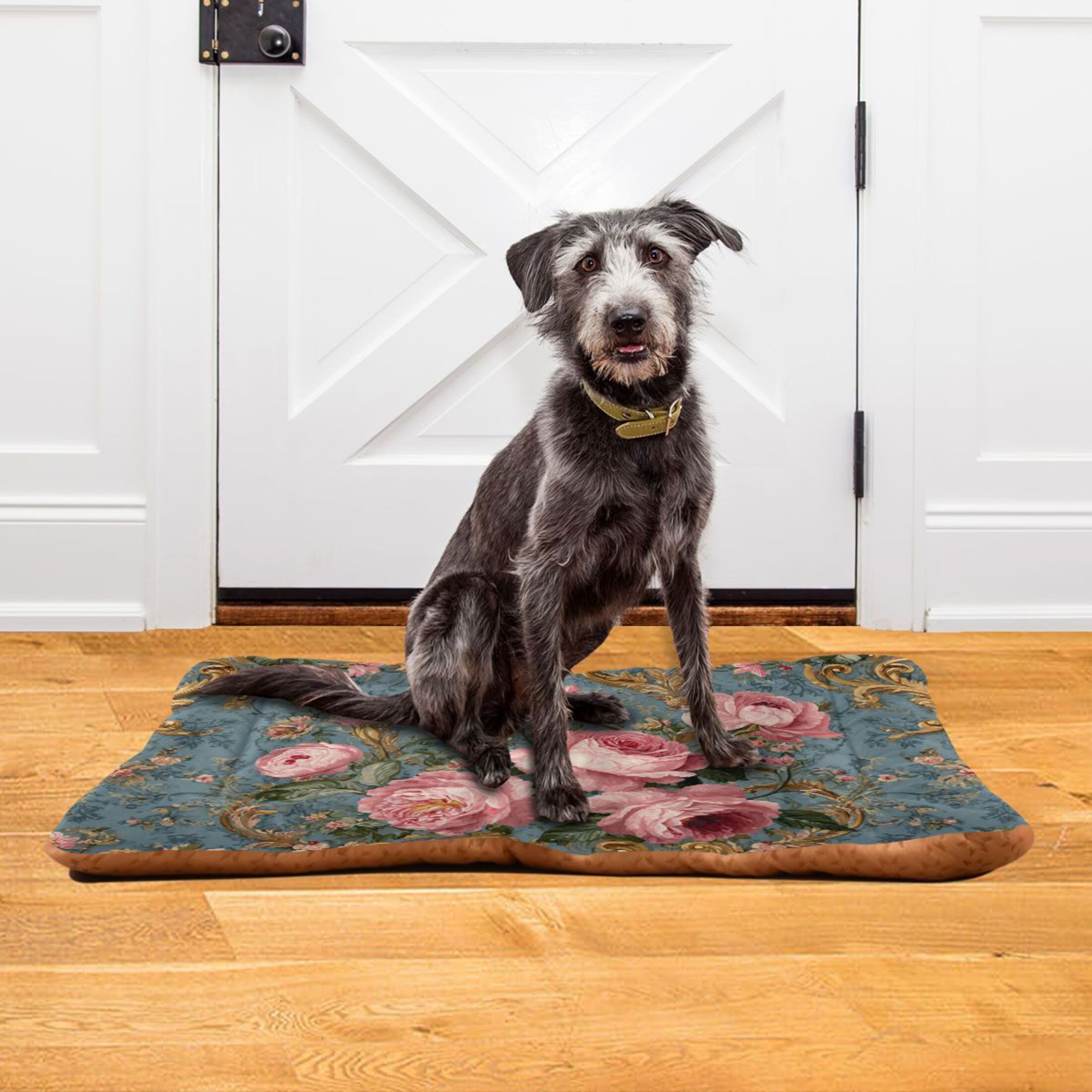 Cozy Mat Pet Bed Indoor Outdoor Warm Soft For Cat Dog Puppy(S/M) Golden Baroque Ornament