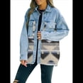 thumbnail image 2 of Chaqueta Vaquera de Larga con Solapa Holgada y Parches para Mujer, Estilo Retro con Borde Sin Rematar, de Medio. Azul S, 2 of 7