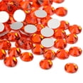 thumbnail image 1 of Decoración de uñas con diamantes de imitación y parte posterior plana, 1 of 5