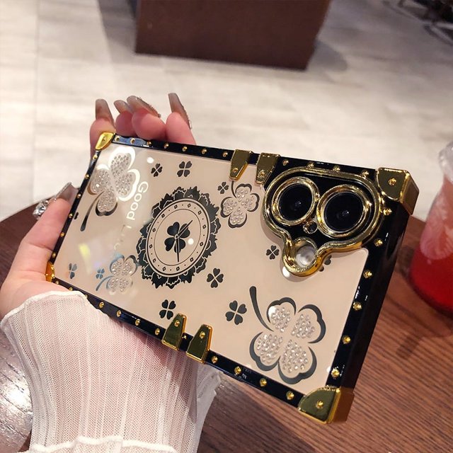 Luxury Retro Diamond Rhinestones Square Case for IPhone 16 12 13 14 15 Pro Max 16pro Soft Silicone Plating Shockproof Cover LightPink For iPhone 16 Pro