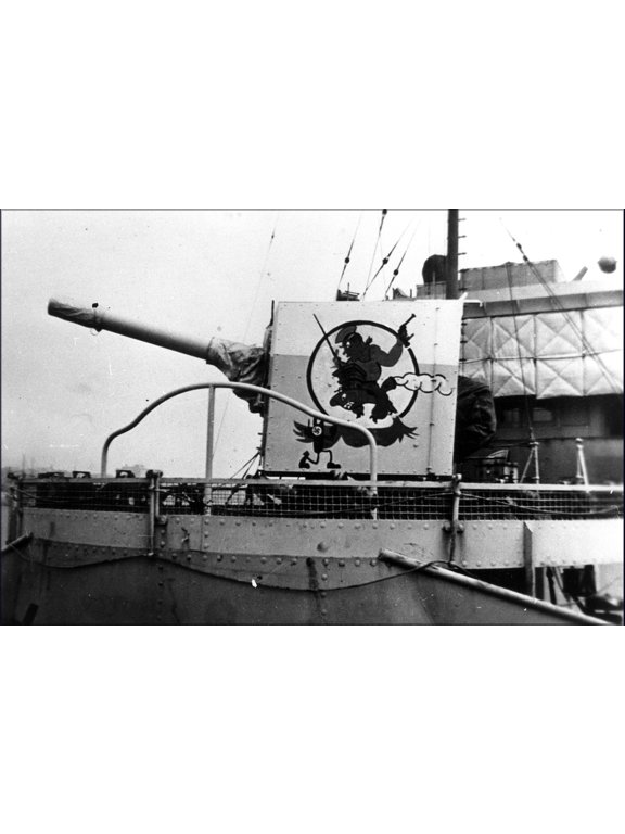 24"x36" Gallery Poster, HMCS Calgary gun shield badge WWII MC 2166