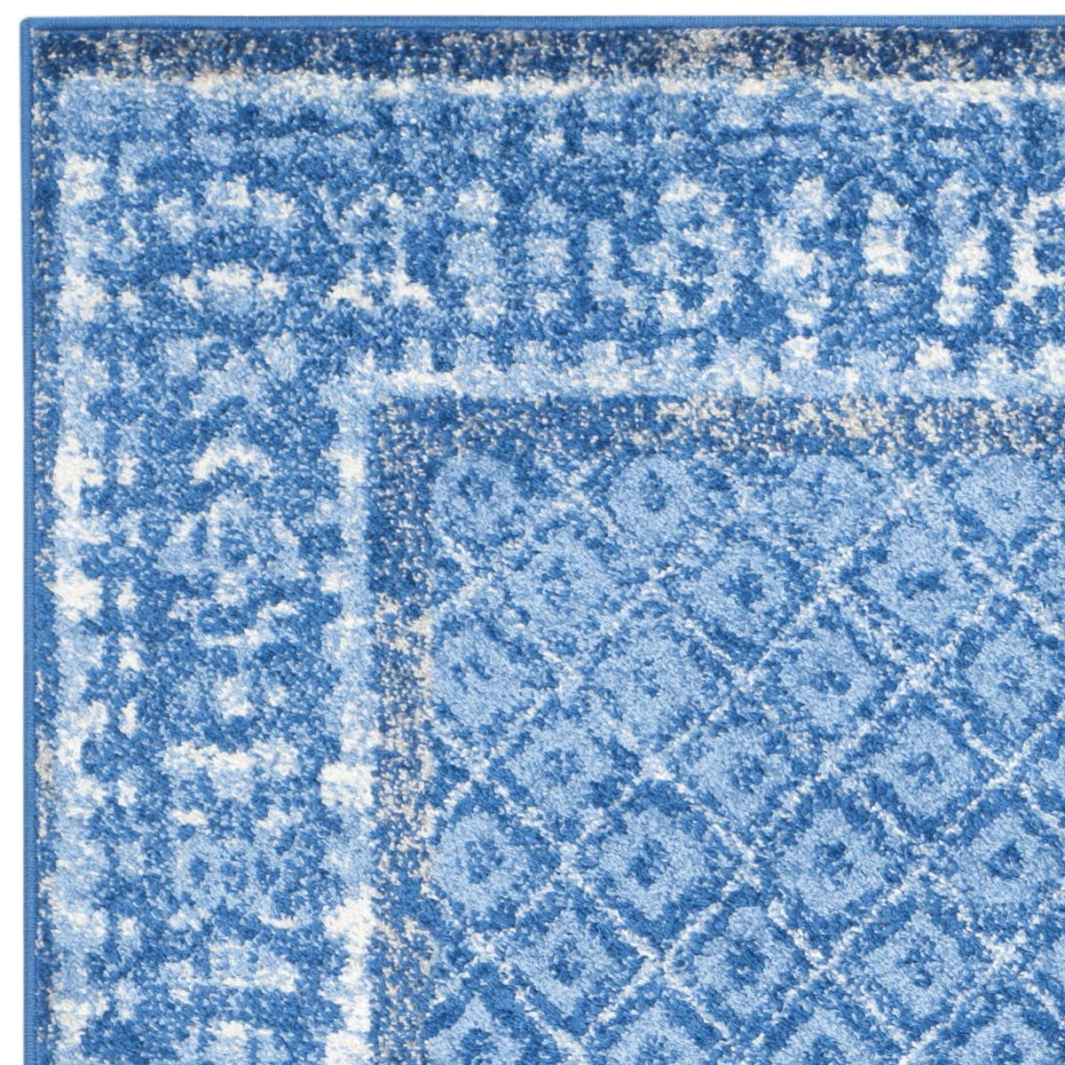 SAFAVIEH Adirondack Royston Traditional Runner Rug, Light Blue/Dark Blue, 2'6" x 22'