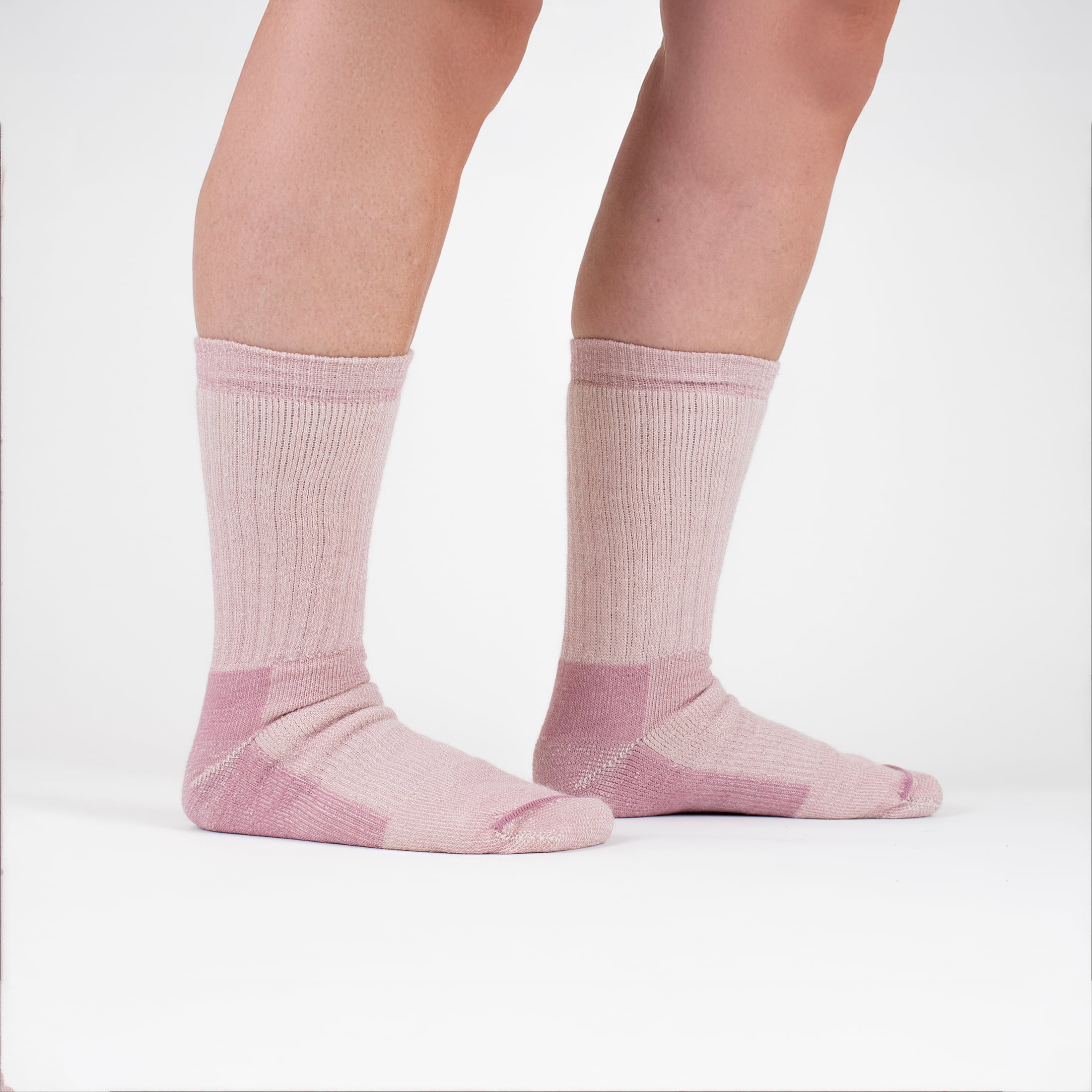 (2 pack) Realtree® Women's Merino Wool Midweight Hiking Crew Socks (Size Medium, Pink)