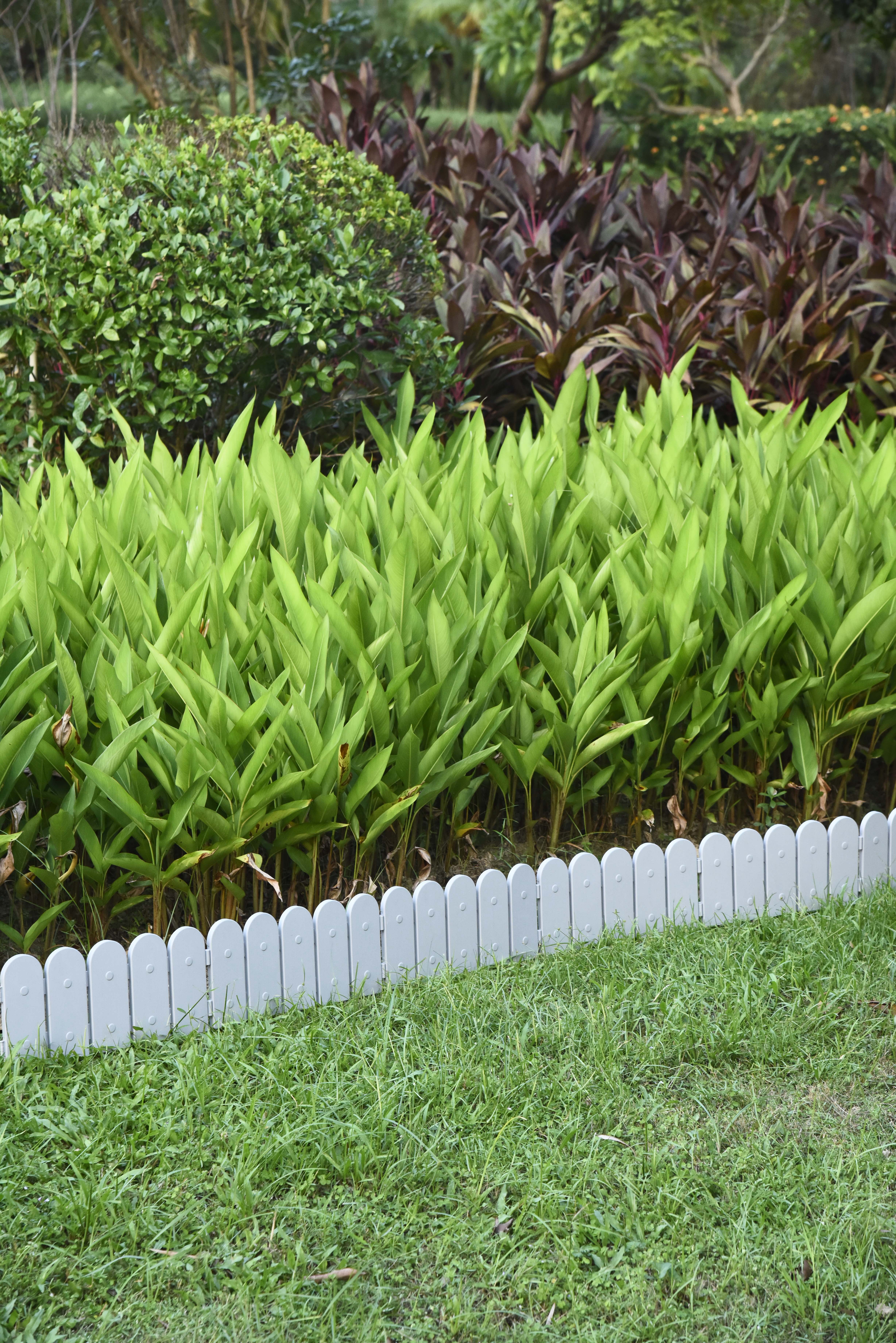 Evelyne Garden Border Edging: Wooden Fence Design - 16pcs Gray Yard Landscaping Fence Liner Lawn Edge Barrier - 20ft Kit of Decorative Lawn Landscape Panels Elements - GMT-10374-E08