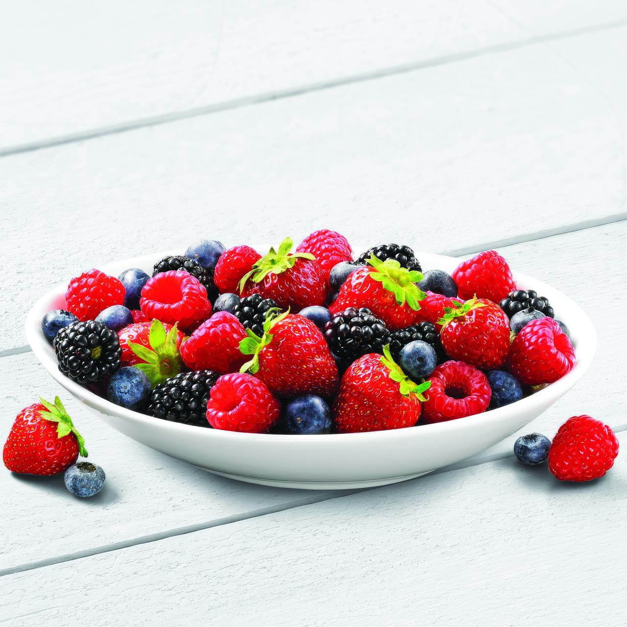 Great Value 4 Berry Blend, 1.75 kg - Walmart.ca