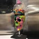 thumbnail image 3 of Dispensador de caramelos de calavera colorida de la máquina de la goma de la burbuja, ornamento de escritorio de Halloween Afortunado Sencillez, 3 of 3