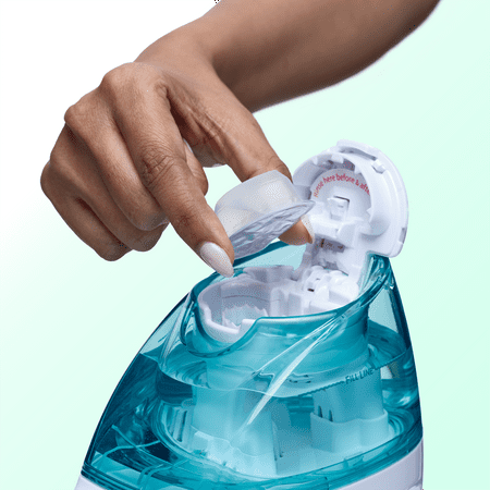 Naväge Nasal Irrigation Nose Cleaner, 20 SaltPods, and Leopard Travel Bag