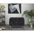 thumbnail image 1 of HMD Banc de Rangement Rembourré 30" Flip Top, 1 of 5