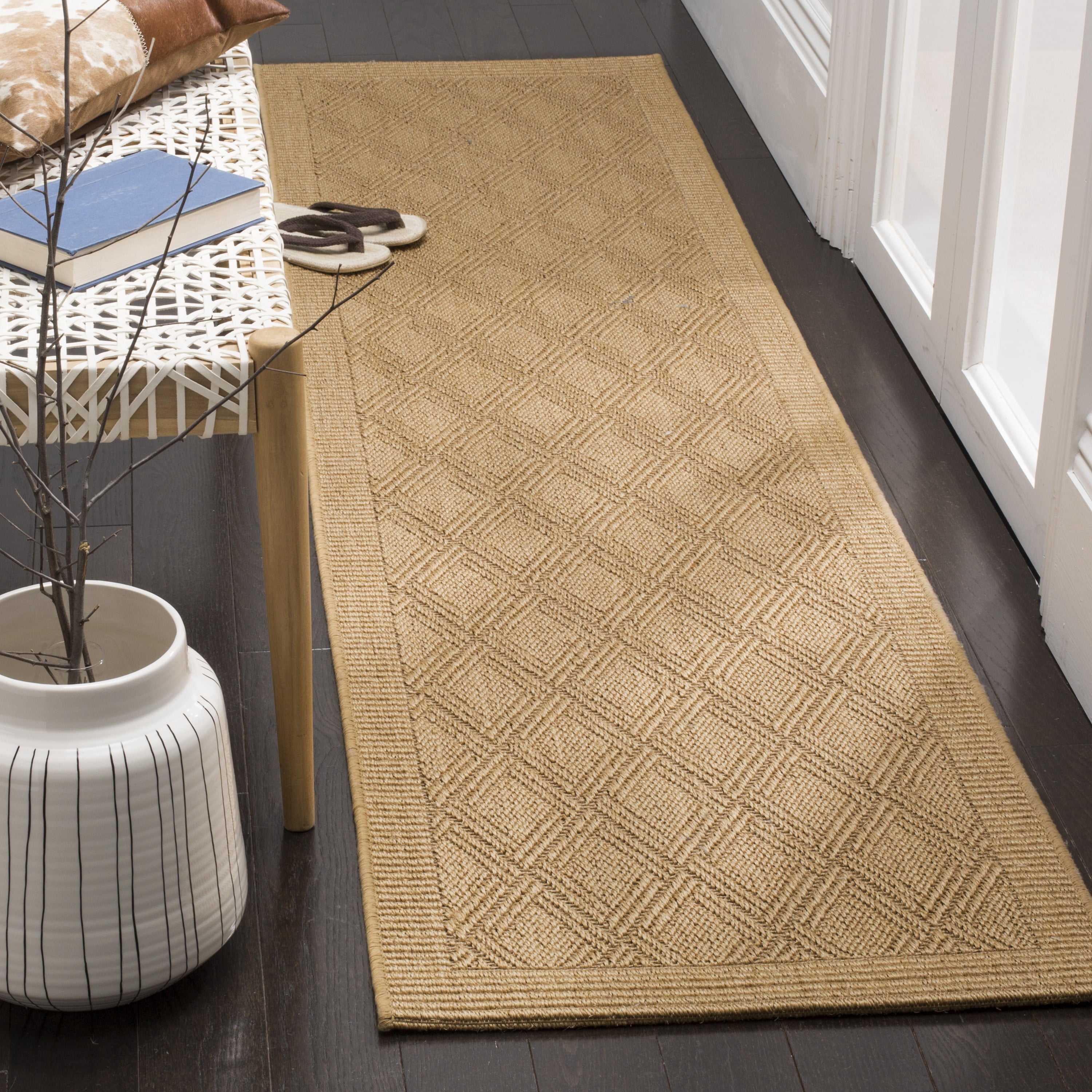 SAFAVIEH Palm Beach Femie Geometric Runner Rug, Maize, 2' x 8'
