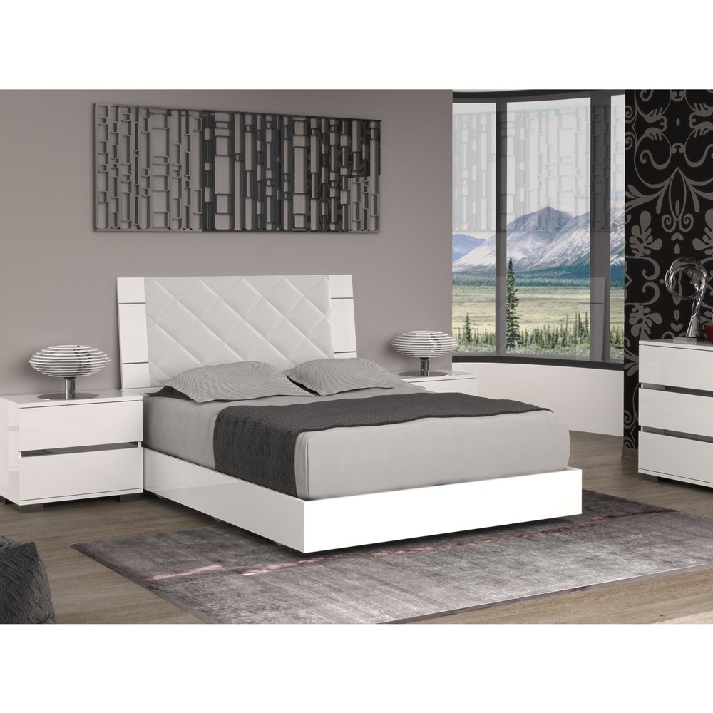 Casabianca Home DIAMANTI Queen bed in high gloss white melamine with fabric diamond pattern