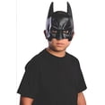thumbnail image 1 of Máscara de Vinilo sin Barbilla para Niños de Batman Rubie's, 1 of 3