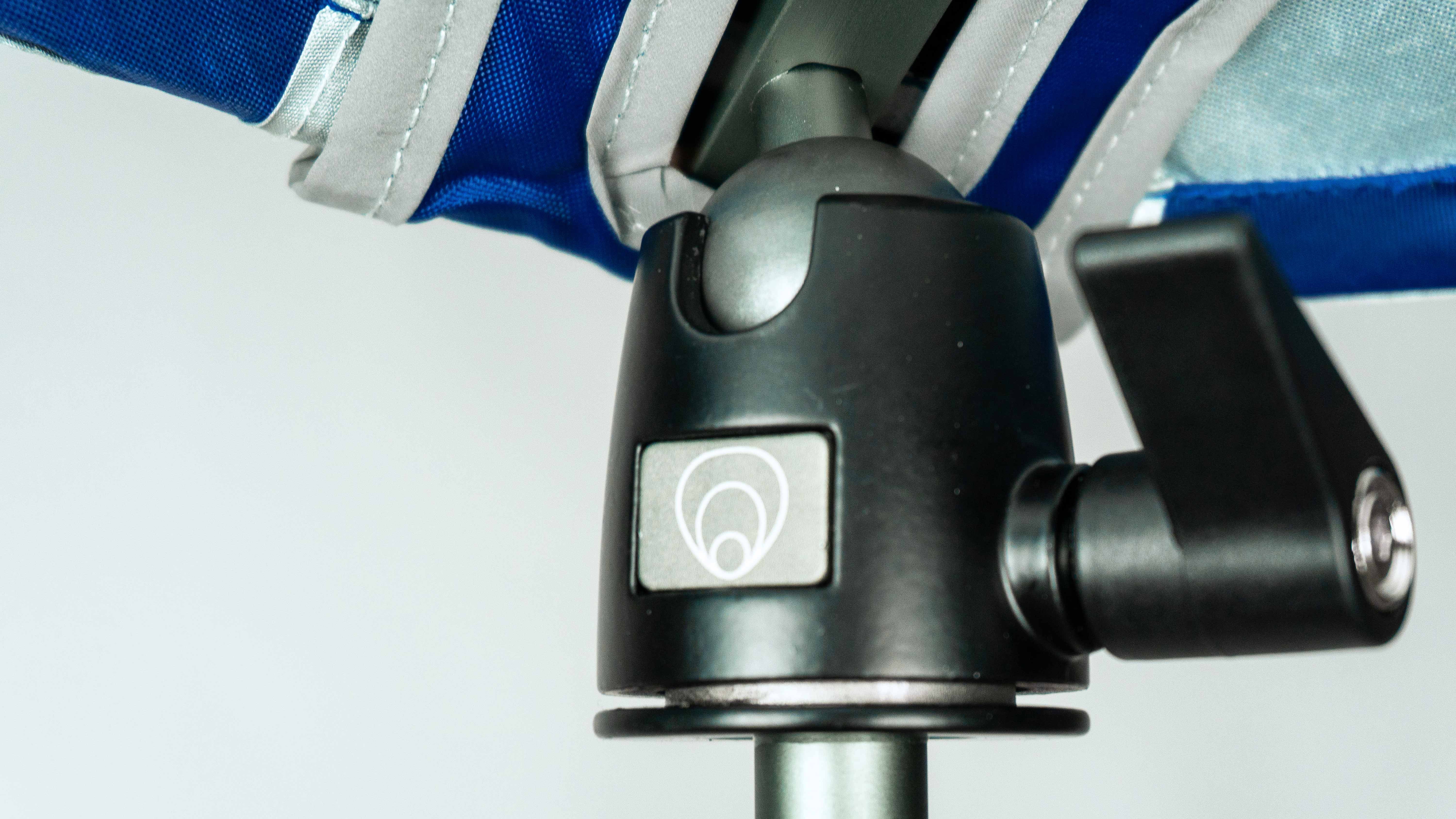 Leaf for Life LFL Beach Umbrella Royal Blue