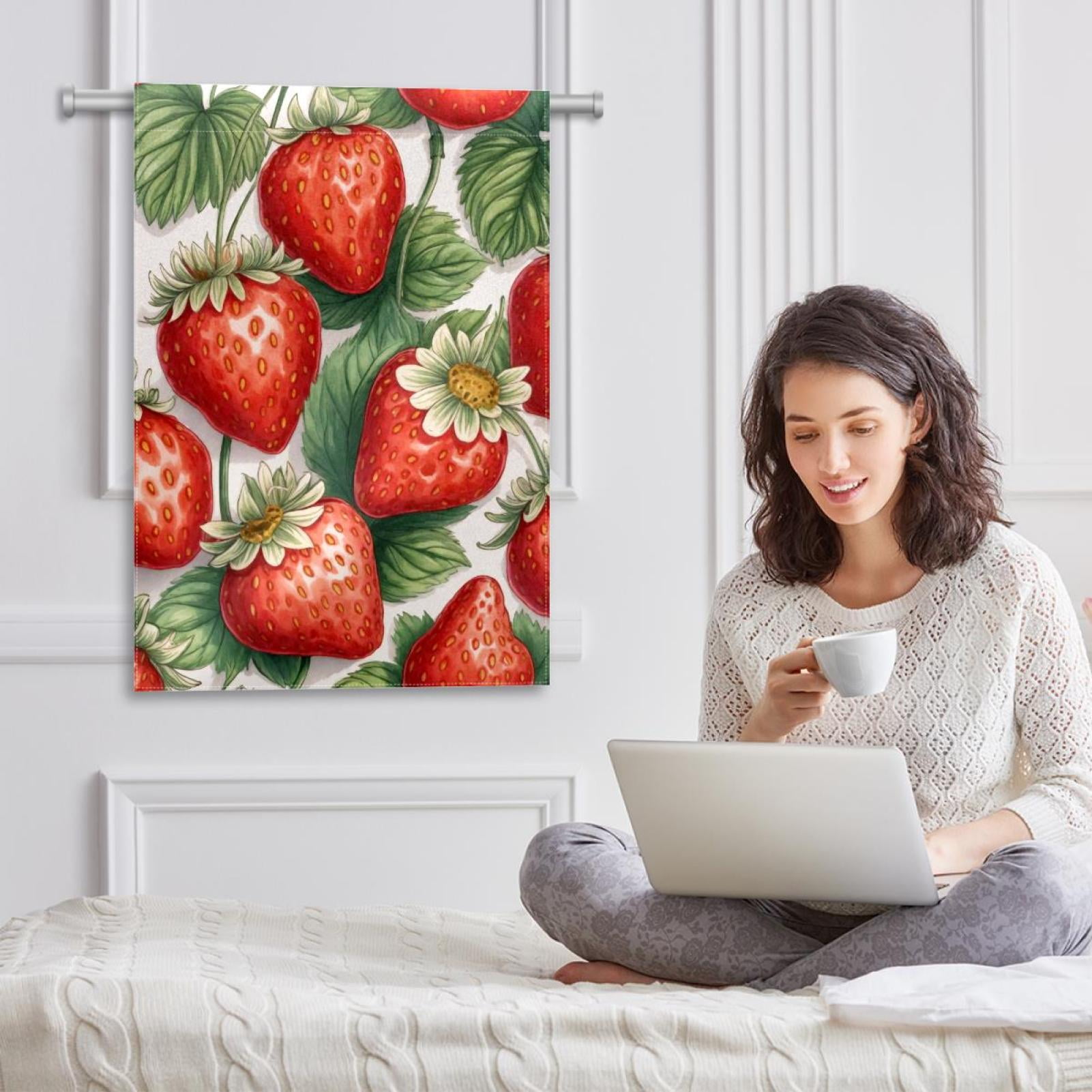Welcome Vintage Strawberry Red Berry Seamless Pattern Garden Flag, Vertical Double Sided Small House Flag, Yard Farmhouse Outdoor Deck Veranda Lawn Decor 28x40 Inch