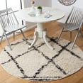 thumbnail image 2 of SAFAVIEH Manhattan Kayleah Diamond Area Rug, Ivory/Black, 4' x 6', 2 of 10