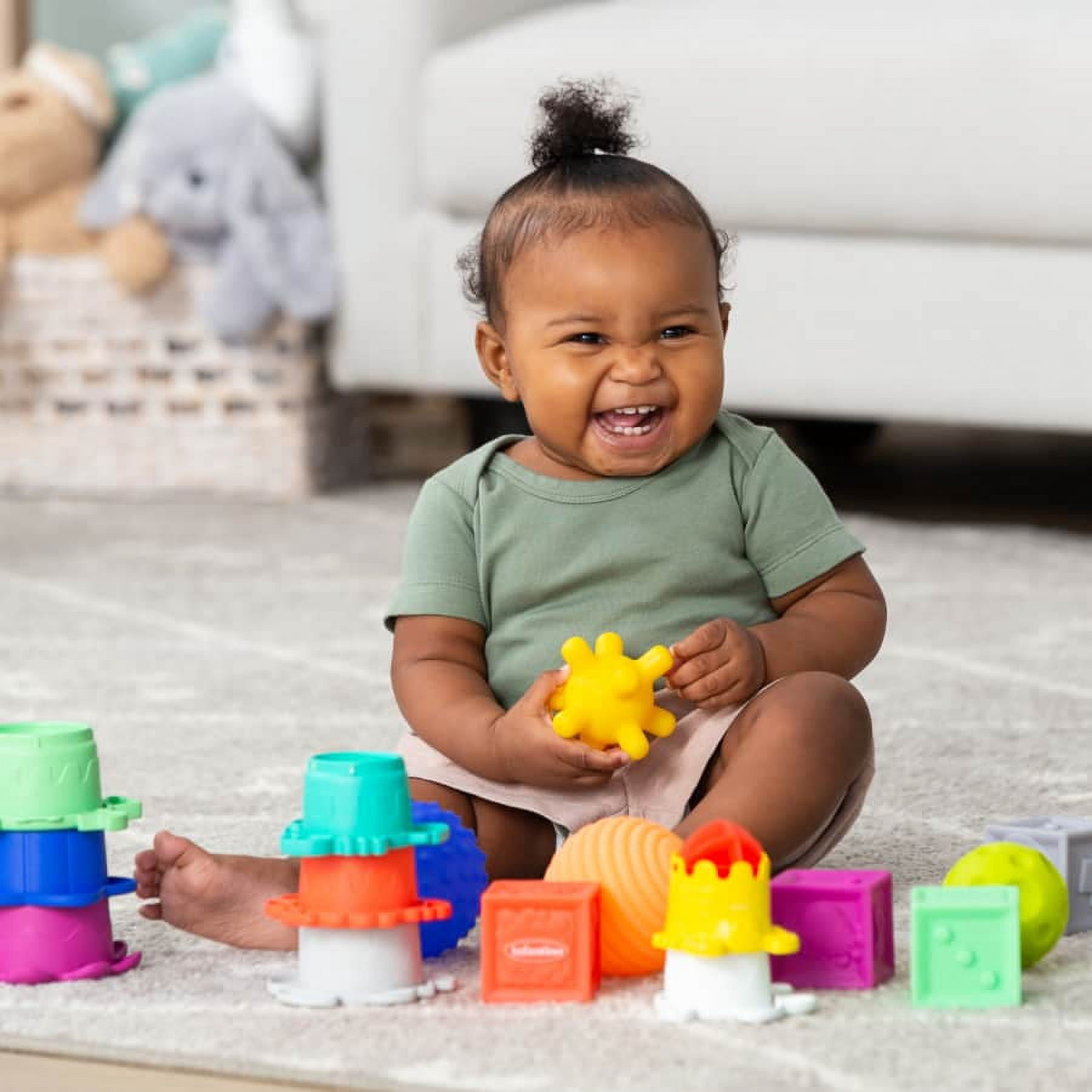 Infantino Sensory Balls, Blocks & Cups Activity Set for Babies, 6-12 Months, Multicolor, 16-Piece Set