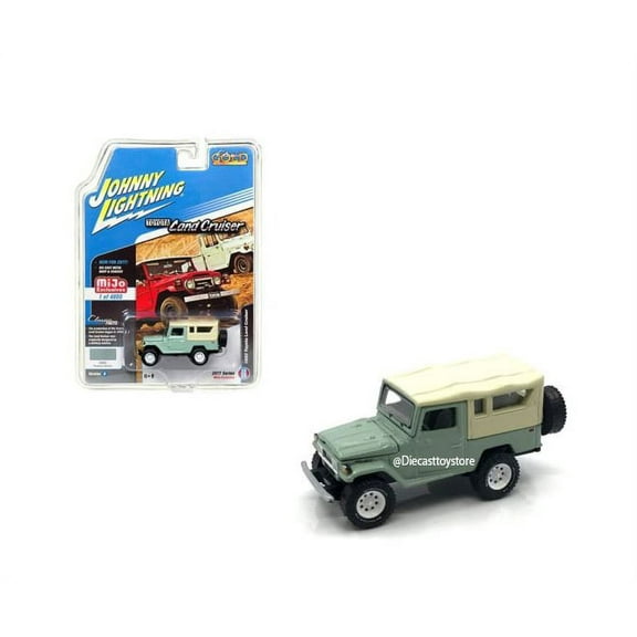 JOHNNY LIGHTNING 1:64 CLASSIC GOLD 2017 VERSION B - 1980 TOYOTA LAND CRUISER WITH CREAM SOFT TOP GREEN JLCP7031-24