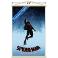 thumbnail image 2 of Marvel Spider-Man - Dans le Spider-Verse - Chute, 2 of 4