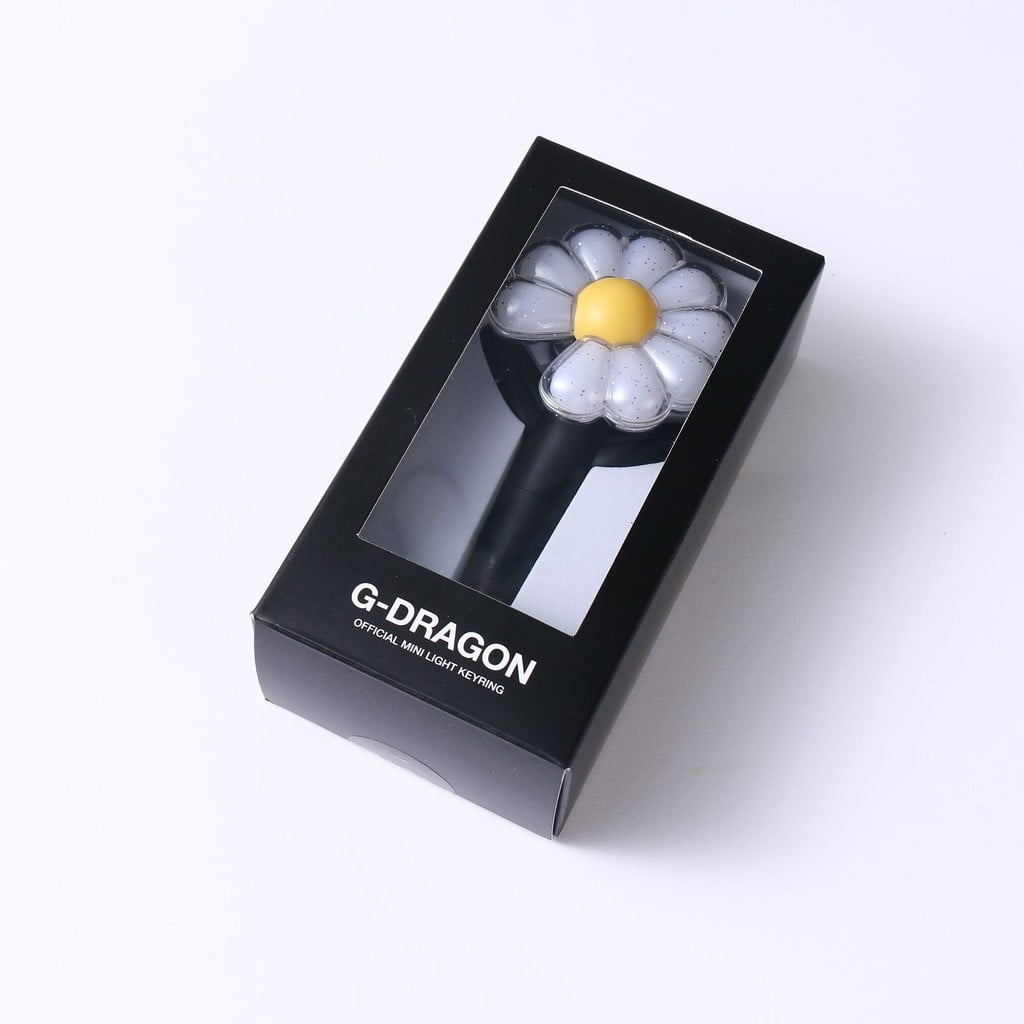 アイドル G-DRAGON OFFICIAL MINI LIGHT KEYRING G-DRAGON OFFICIAL MINI LIGHT KEYRING – SubK Shop