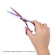 thumbnail image 4 of Tijeras profesionales para corte de pelo, diseño ergonómico y livianas, fabricadas en acero inoxidable, ideales para cabello seco o mojado, longitud de 17 cm., 4 of 6