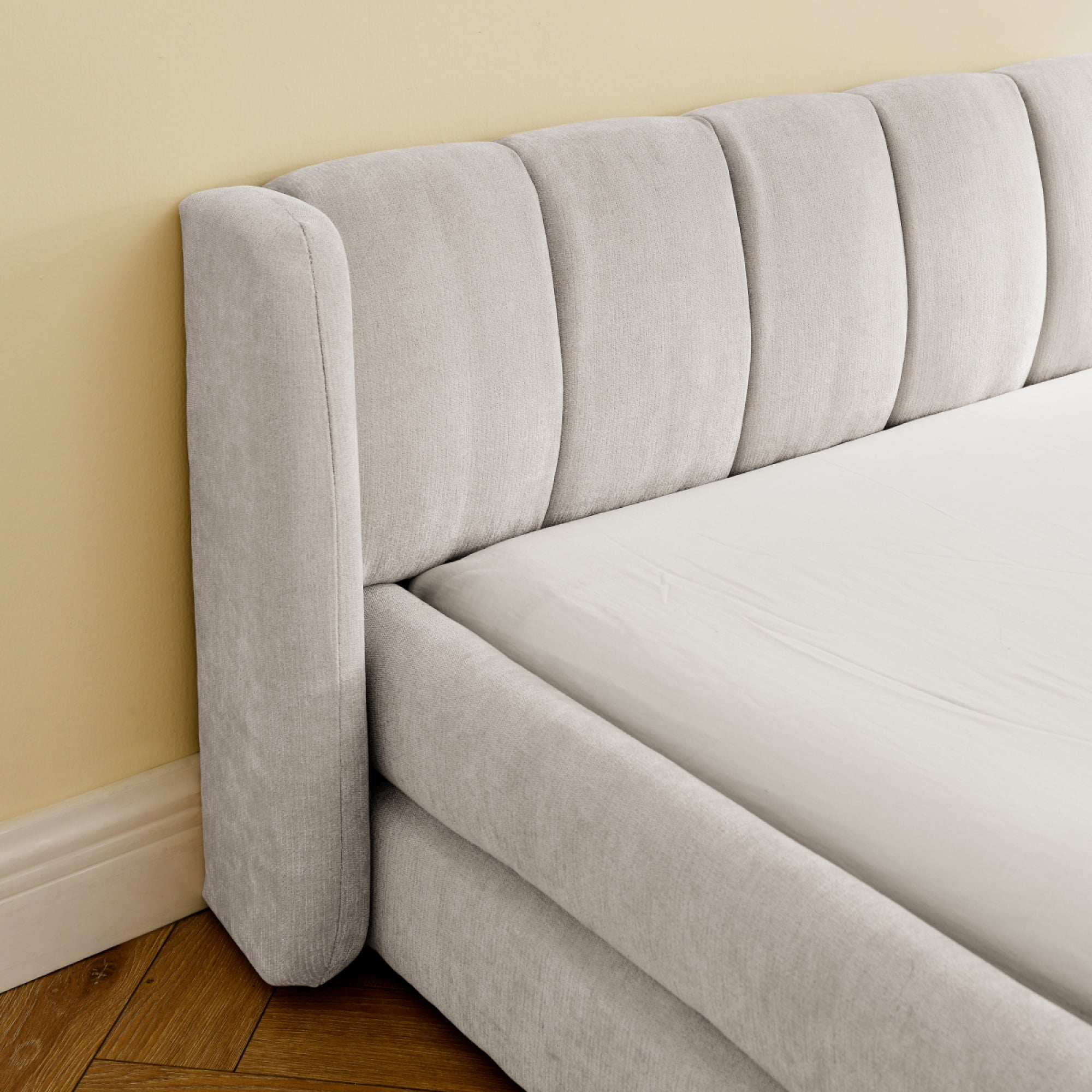 King Size Chenille Upholstered Bed Frame - Thick Fabric Headboard, Comfortable Solid Bed Foundation,Beige