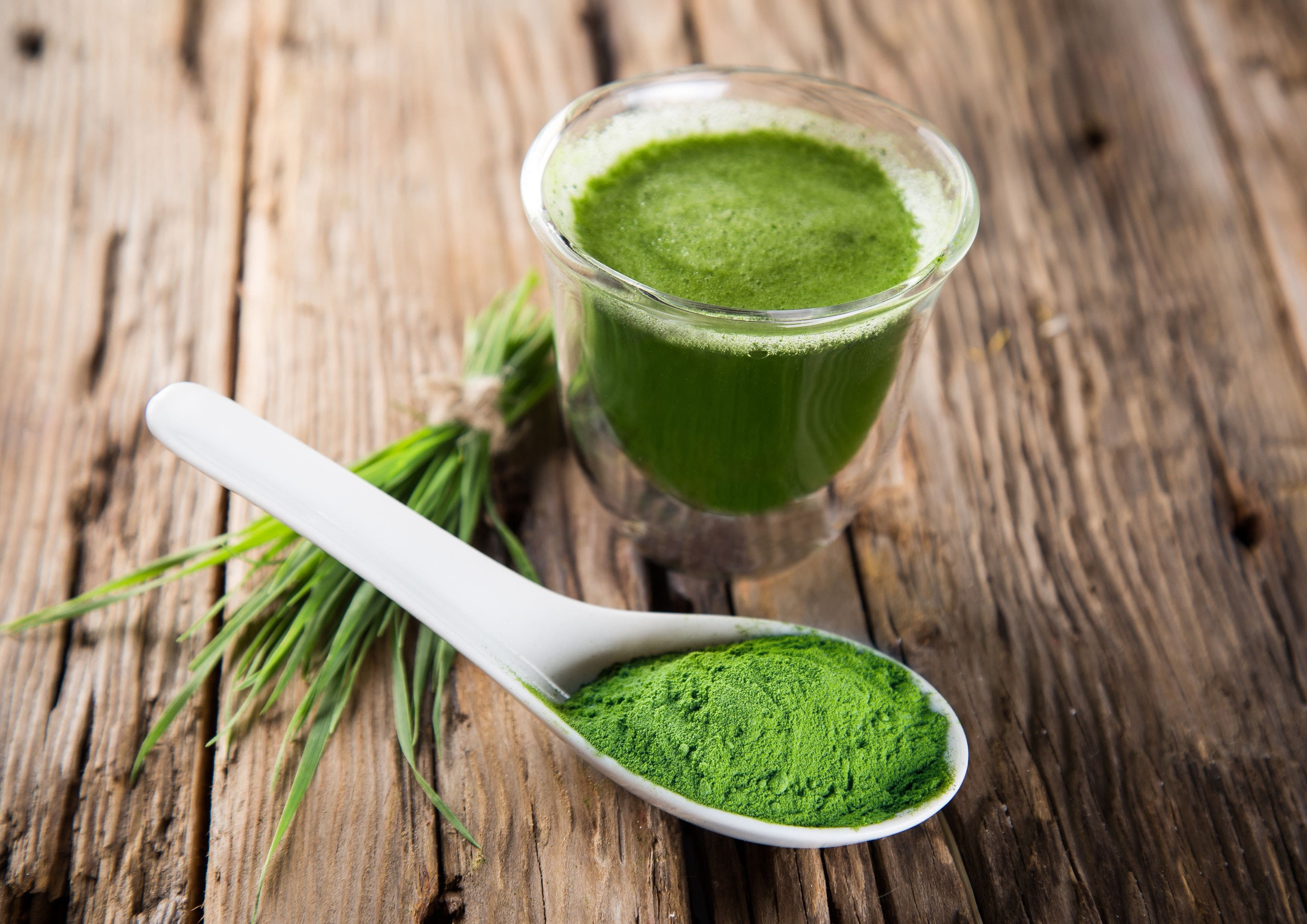 Organic Wheatgrass Powder, 2 Pounds — Non-GMO, Raw, Vegan, Kosher — by Food to Live