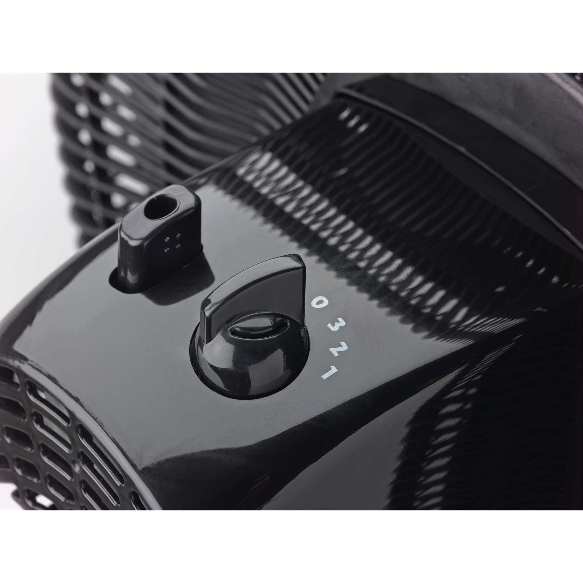 Lasko 16" Oscillating Adjustable Pedestal Fan with 3-Speeds, 47" H, Black, S16500, New - image 9 of 12