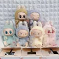 thumbnail image 5 of Labubu Nueva Figura de Anime Popular Tiene un Asiento Serie Colgante Flocado Modelo de Juguete Réplica de Monstruo Kawaii Llavero de Juguete Regalo de Navidad, 5 of 5