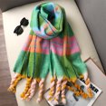thumbnail image 2 of Bufanda de cuadros de lujo para mujer, cálida bufanda de cachemira con bolas de pelo, pashmina, bufandas femeninas, chal con borlas, diseño nuevo 2023, 2 of 5