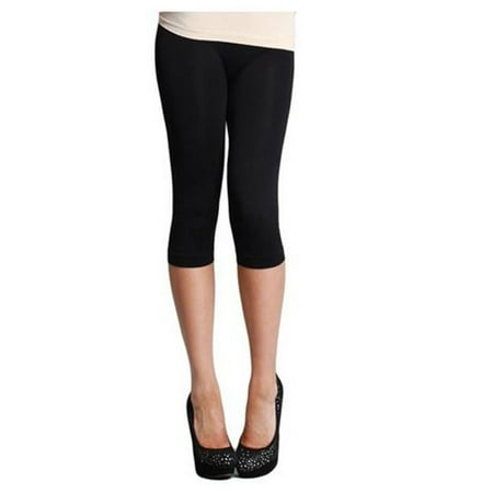 Womens Smooth Seamless Form Fitting Capri 3/4 Leggings (One (Best Fitting Black Leggings)