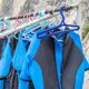 thumbnail image 4 of GOOHOCHY Percha para trajes de buceo: ideal para viajes. Ideal para secar trajes de buceo, surf y natación. Uso en casa y al aire libre., 4 of 7