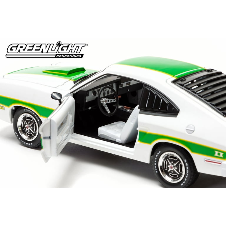 1/18 1978 Ford Mustang Ii King Cobra - White/blue