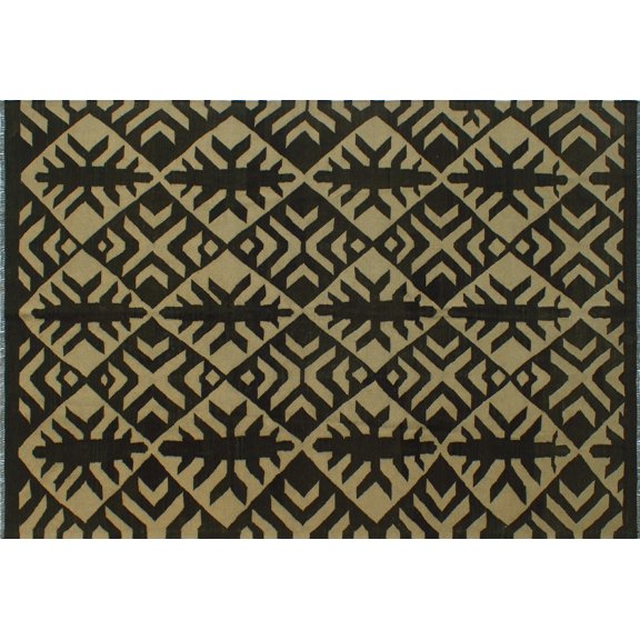 Winchester Pattie Ivory/Brown Rug, 6'7" x 9'6"