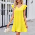 thumbnail image 1 of Robes Robe d'Été Tempérament Doux Col en V Manches Bouffantes Couleur Unie Robe de Mode Confortable Robe Courte Jaune P, 1 of 7