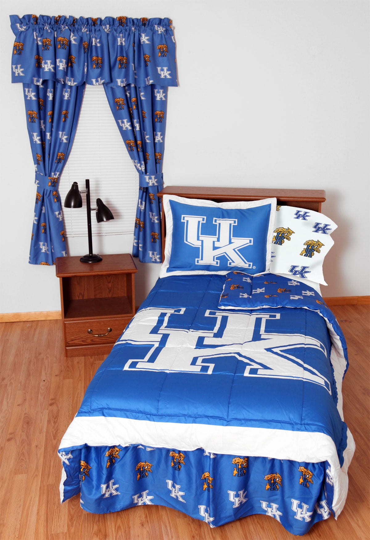Kentucky Wildcats 100% Polyester, 84" Curtain Panels, Set of 2
