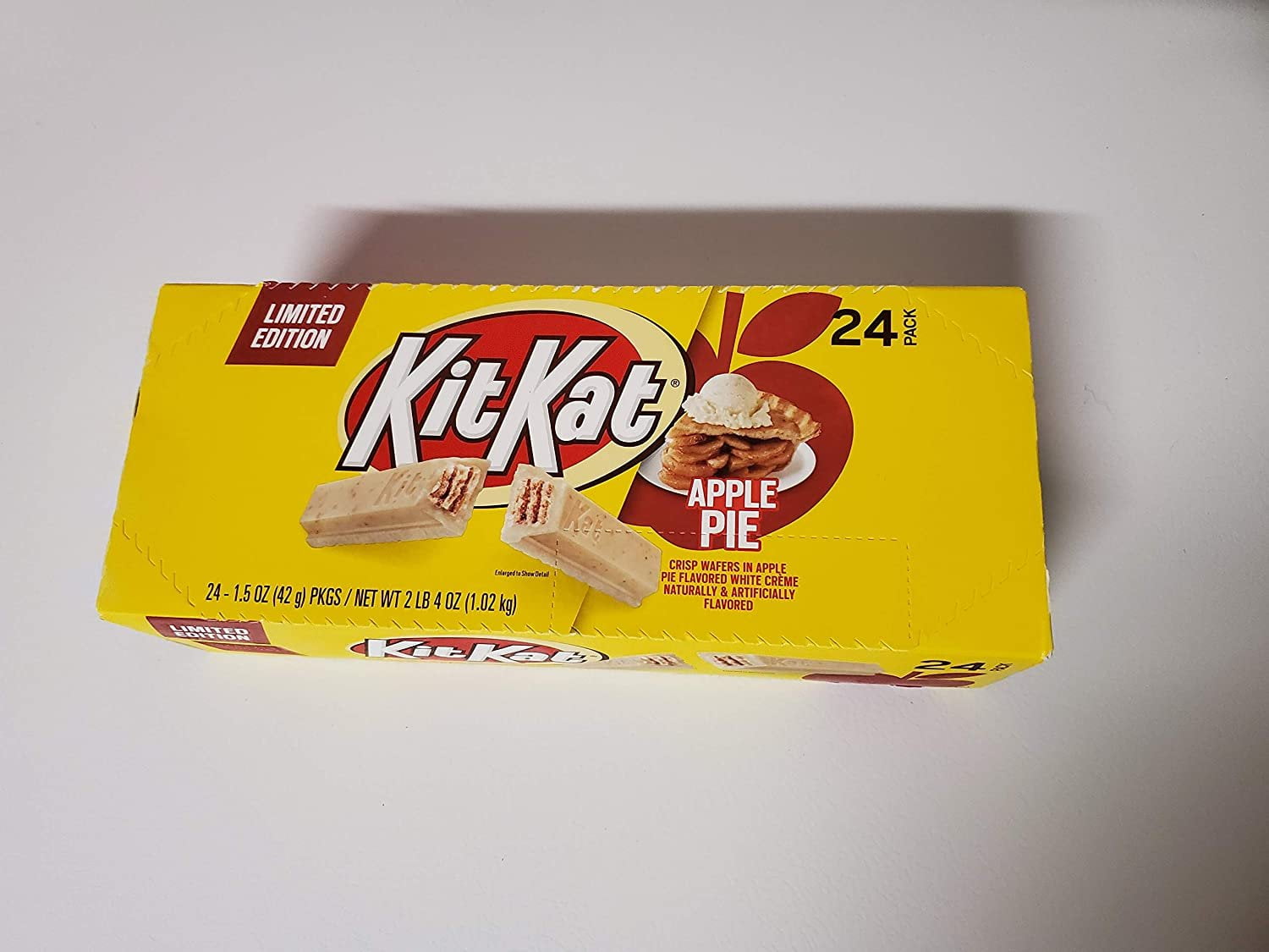 Apple Pie Kit Kat Bar White Chocolate Limited Edition Case of 24 1.5 oz
